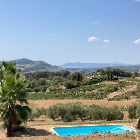 La Venturonne Appartement Neuf Rez De Jardin 45 M2 Vue Mer Et Vignes 10 Mn Des Plages Le Beausset Luaran gambar